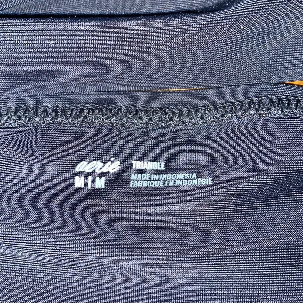 Size M‎ Triangle bikini top from Aerie - Picture 4 of 4